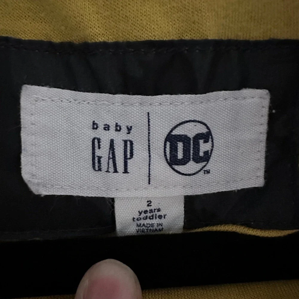 Baby Gap Batman Windbreaker Toddler 2T Black Yellow Excellent‎ DC Comics Jacket